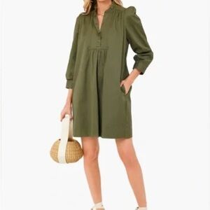 LUX STAPLE! Stay Stylish in the Olive Pomander Place dress by Tuckernuck! 🫒